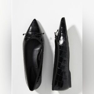 NWT Schutz Dal Flats